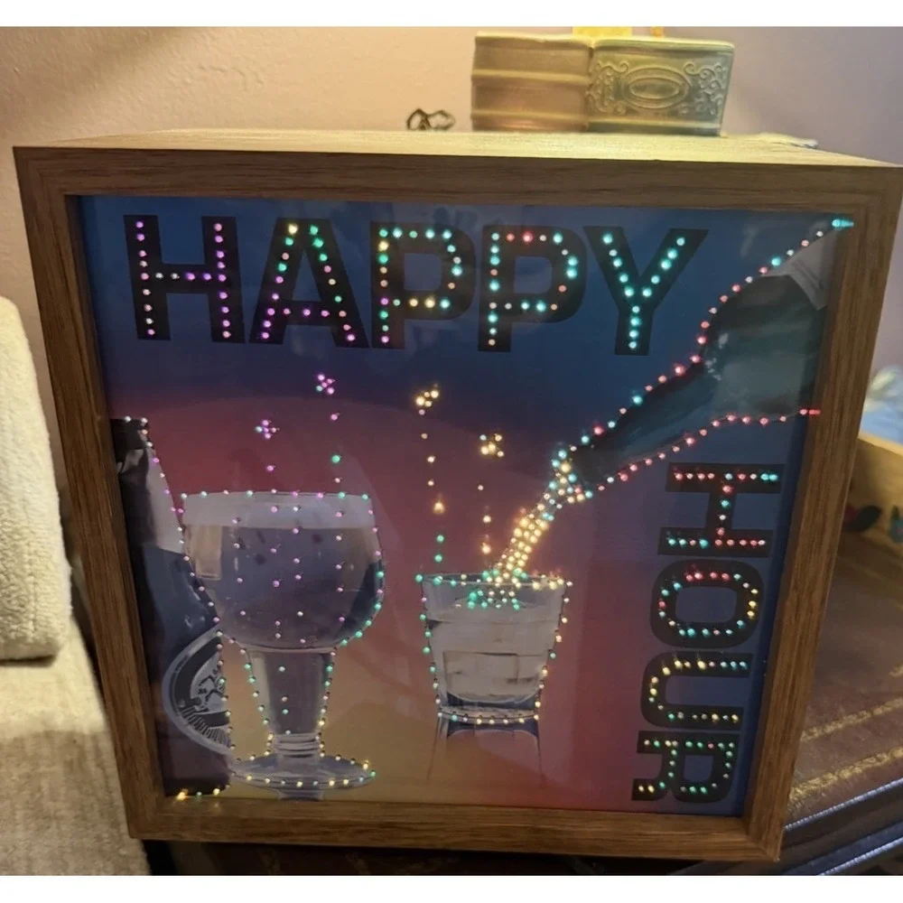VINTAGE HAPPY HOUR LIGHTED BAR SIGN. Twinkle Multicolor Wooden Cube MCM 1980‎
